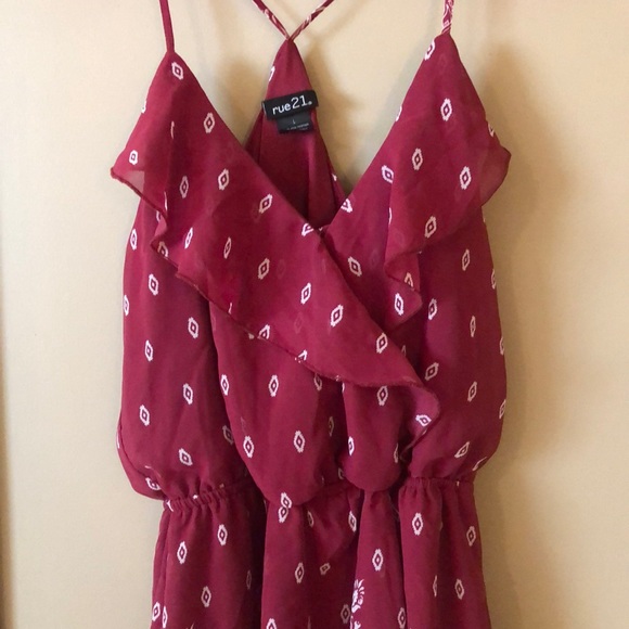 Dress - Picture 2 of 3